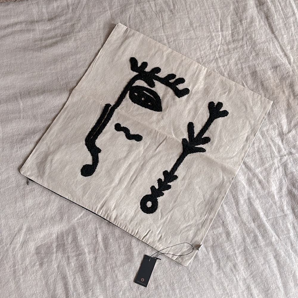 NWT Linen Pillow Cover